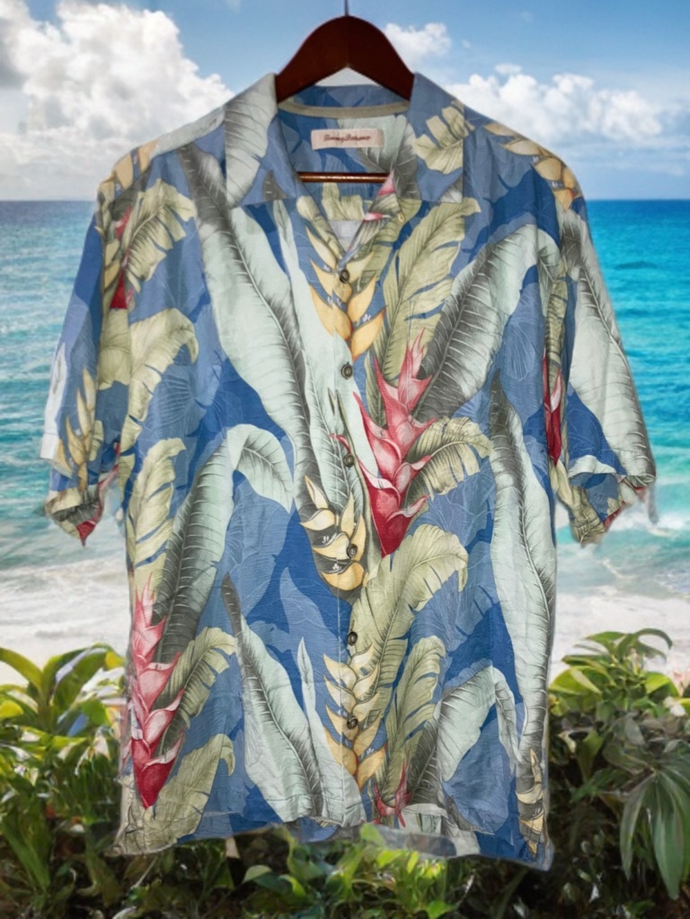 100% Silk Tommy Bahama Blue Floral Hawaiian Short Sleeve Camp Shirt Men’s L